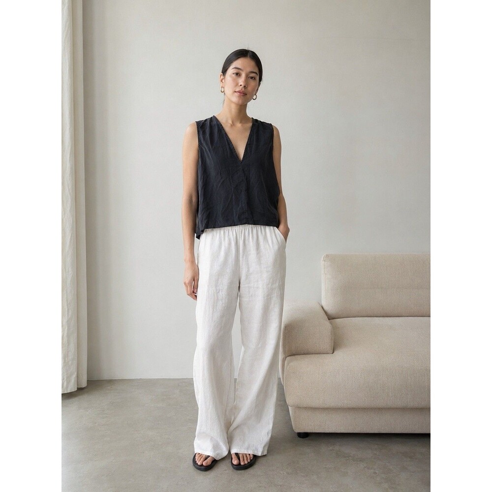 First Rite Sandwashed Silk Crepe Tank Top M Black Deep V Neck Minimalist Luxury